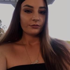 Meet your Posher, Lexi